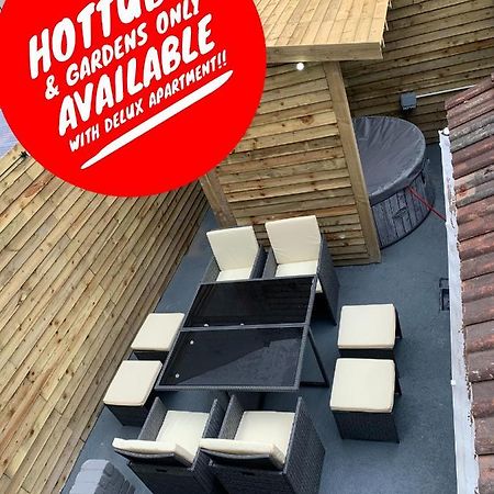 Albert Luxury Hottub & Jacuzzi Apartments Блекпул Екстер'єр фото